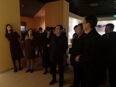 寶雞考古四十年 光影見(jiàn)證歷史，座談?wù)雇磥?lái)